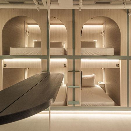 Jyu Capsule Hotel Singapore Esterno foto